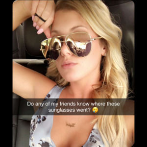 Meet your Posher, Kayla